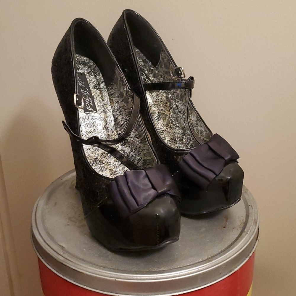 Glitter Mary Jane bow pumps heels